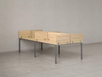 Бенч-система, 4 рабочих места, на П-образных опорах, 8 ЛДСП экранов 1200x1600x750 RM166-2-12x16 Вяз Швейцарский светлый/Серый