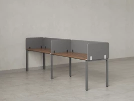 Бенч-система в 1 ряд, 2 рабочих места 5 тканевых экранов 2700x800x750 RM167-1-27x8 Дуб Юстус/Серый
