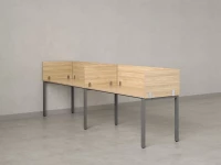 Бенч-система в 1 ряд, 2 рабочих места 5 ЛДСП экранов 2700x800x750 RM167-2-27x8 Вяз Швейцарский светлый/Серый