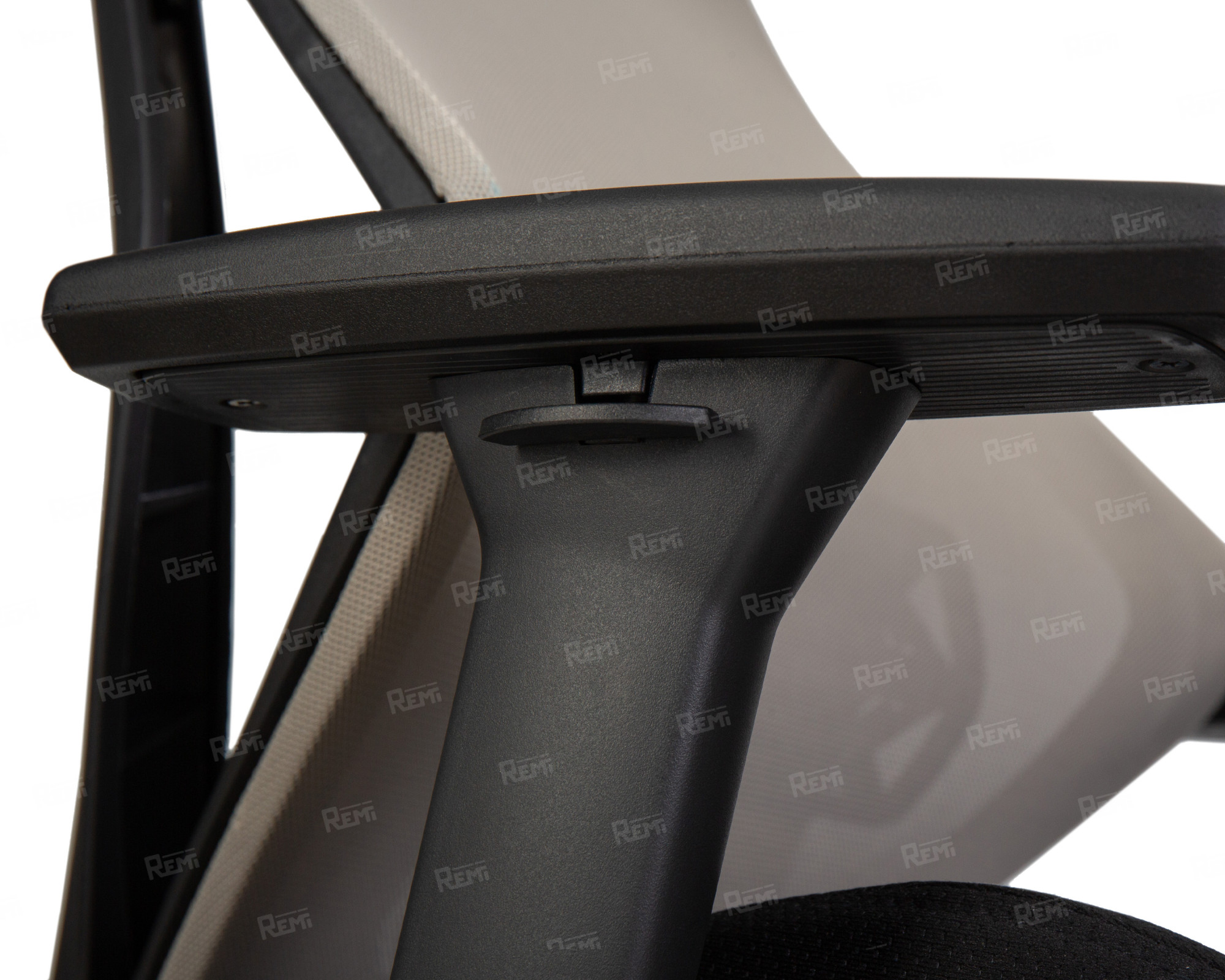 TEODOR, цвет сиденья чёрная ткань и серая сетка, цвет основания чёрный (арт. LMR-122M)