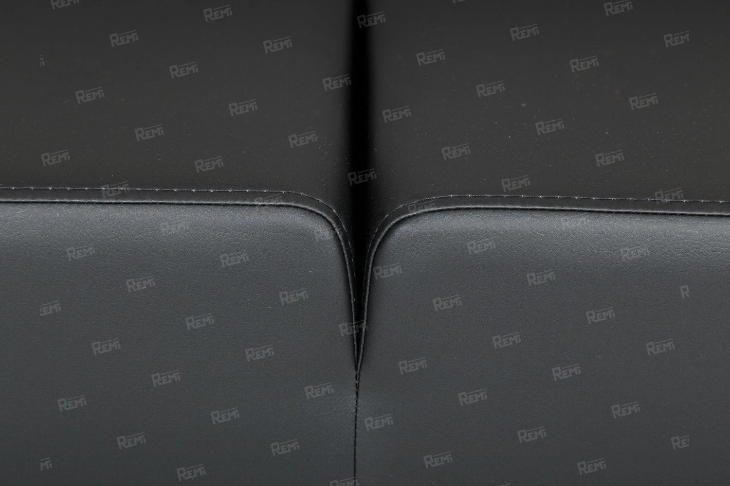 Диван ГОРИЗОНТ на 2 места цвет Черный