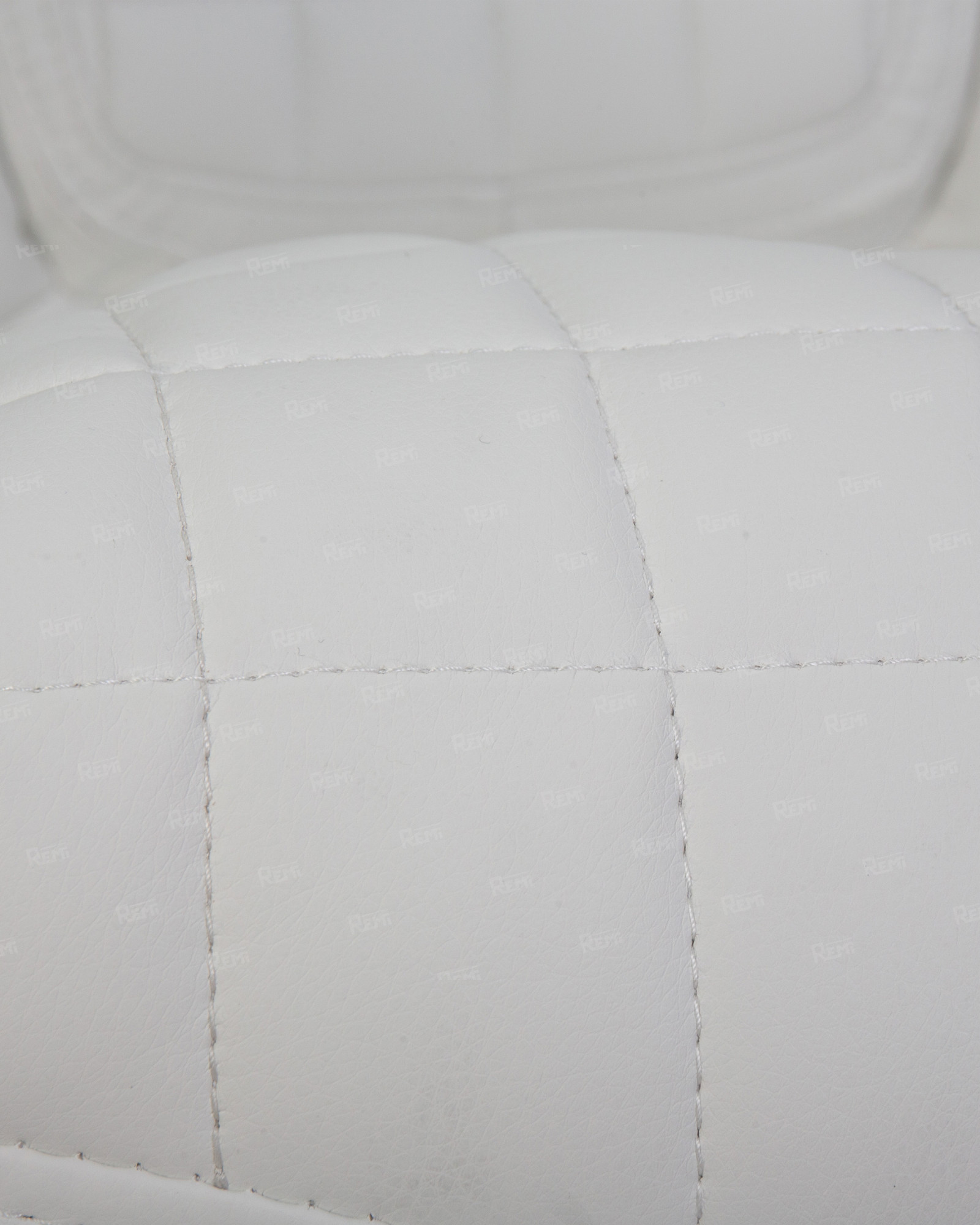 CHESTER, Кресло для руководителя, цвет сиденья белый, цвет основания хромированная сталь (арт. LMR-114B)